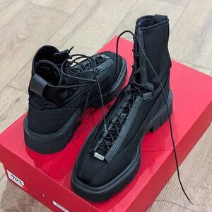 $1450 Mens Salvatore Ferragamo "Atlante" Suede Lace Up Boots Black US 10
